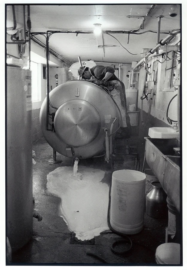 Milk-bulk-tank.jpg