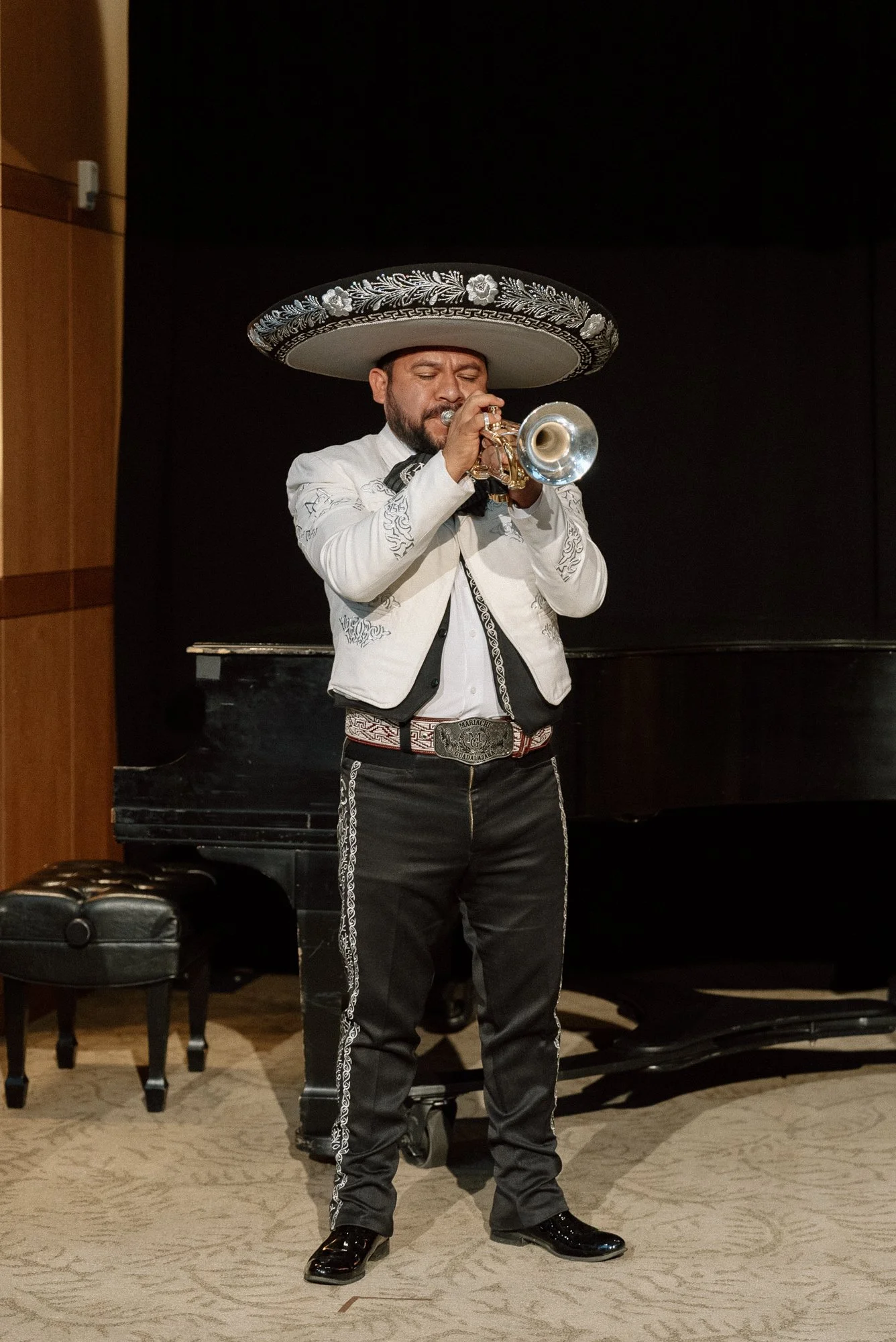 Seattle Symphony Opening Night Gala_seattle event photographer-318.jpg