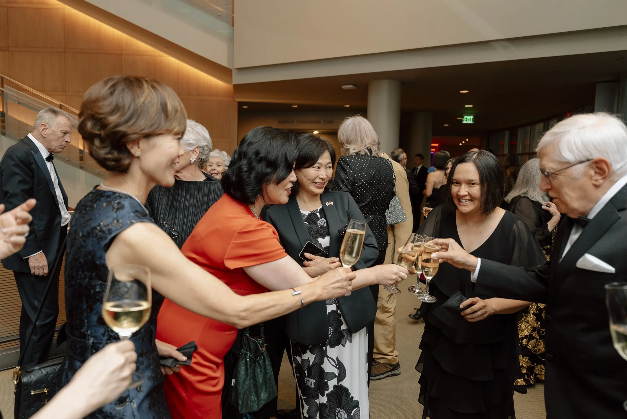 Seattle Symphony Opening Night Gala_seattle event photographer-128.jpg