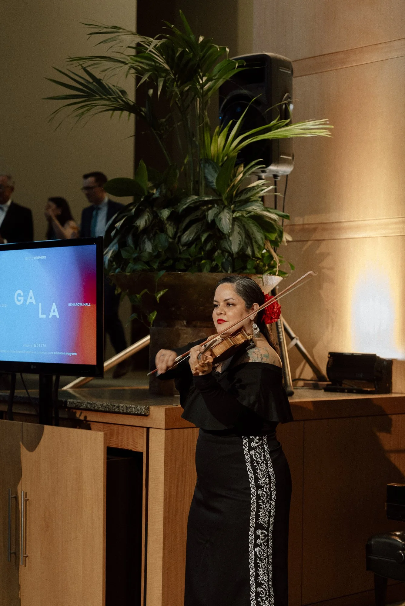Seattle Symphony Opening Night Gala_seattle event photographer-324.jpg