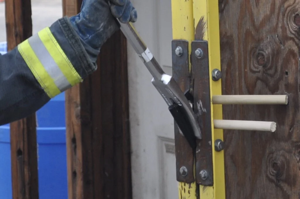 Forcible Entry / Breaching - Hinge Pulling / Cutting Prop — Forcible ...