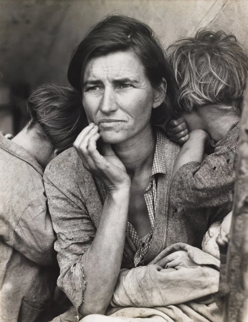 MIGRANT MOTHER by Dorothea Lange