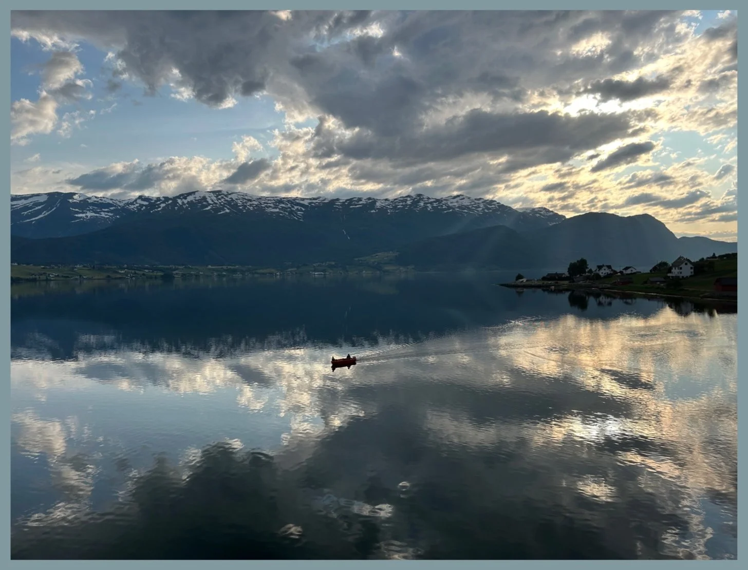 Lone Canoe • Norway