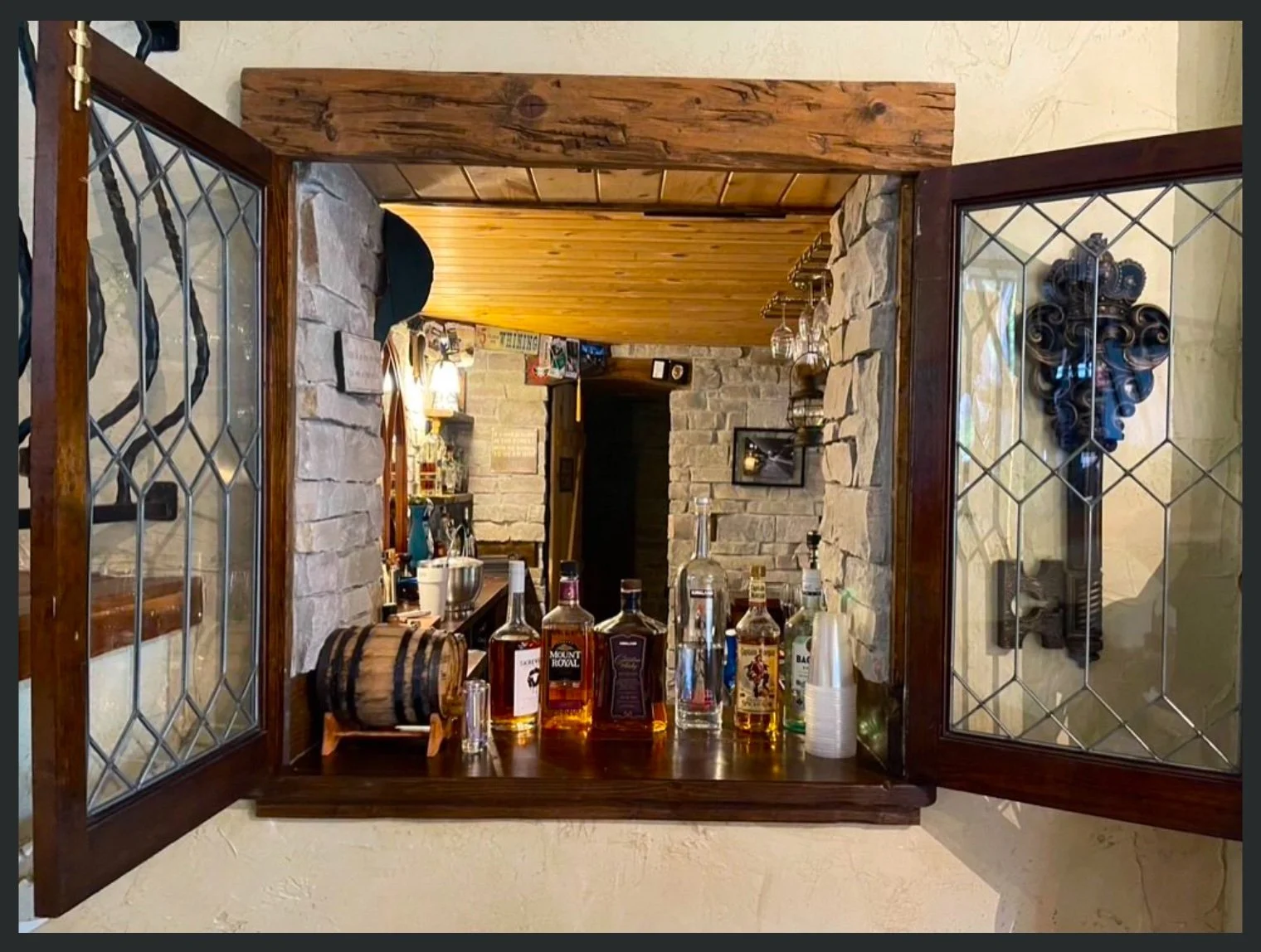 Self-serve Bar