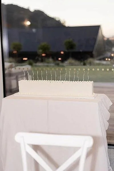 Photo by Amour Weddings