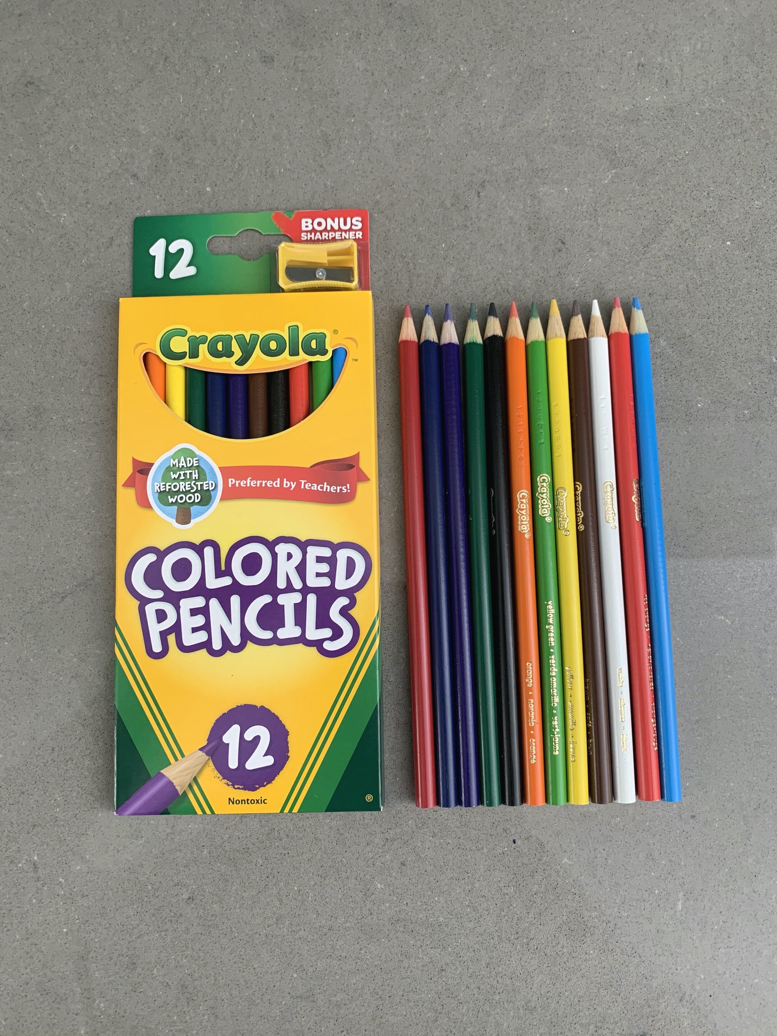 Colored+Pencils-+Set+of+12+w%3Asharpner.jpg
