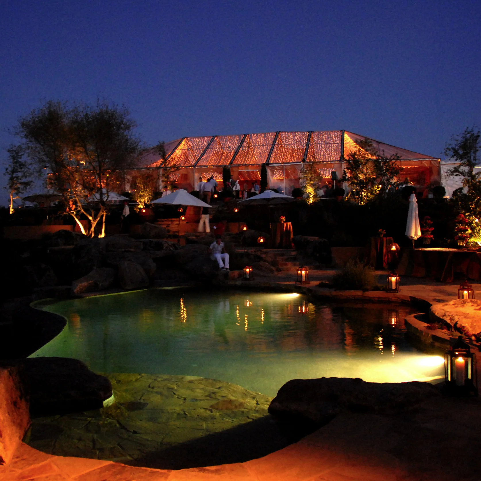 loni-tent.jpg