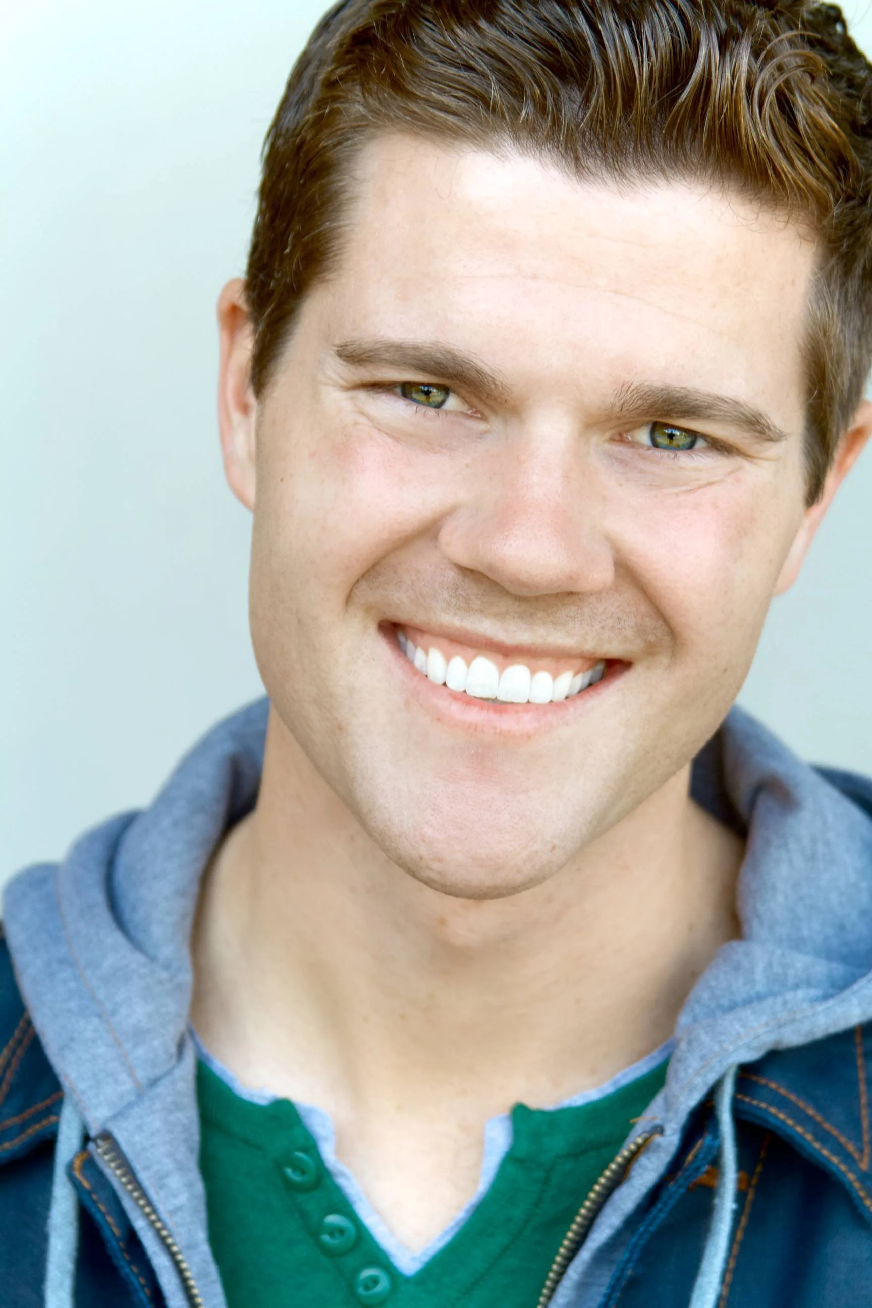 Beaux Headshot 2.JPG