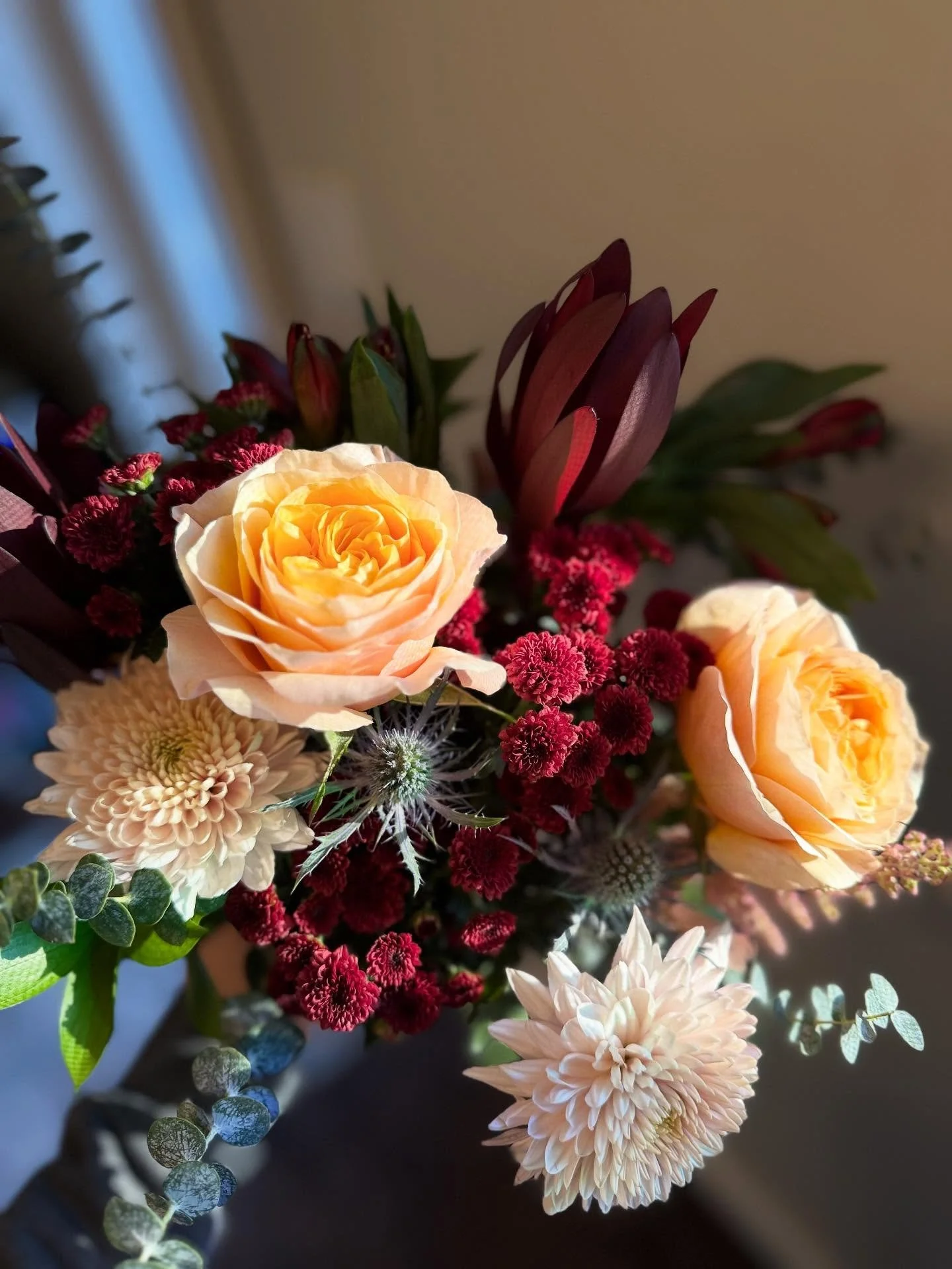 Fresh Flower Friday! The perfect way to kick off the weekend! 

Here&rsquo;s a couple custom bundles we did today&hellip; We have a few left if you want your hands on some fresh flowers, message to claim yours!