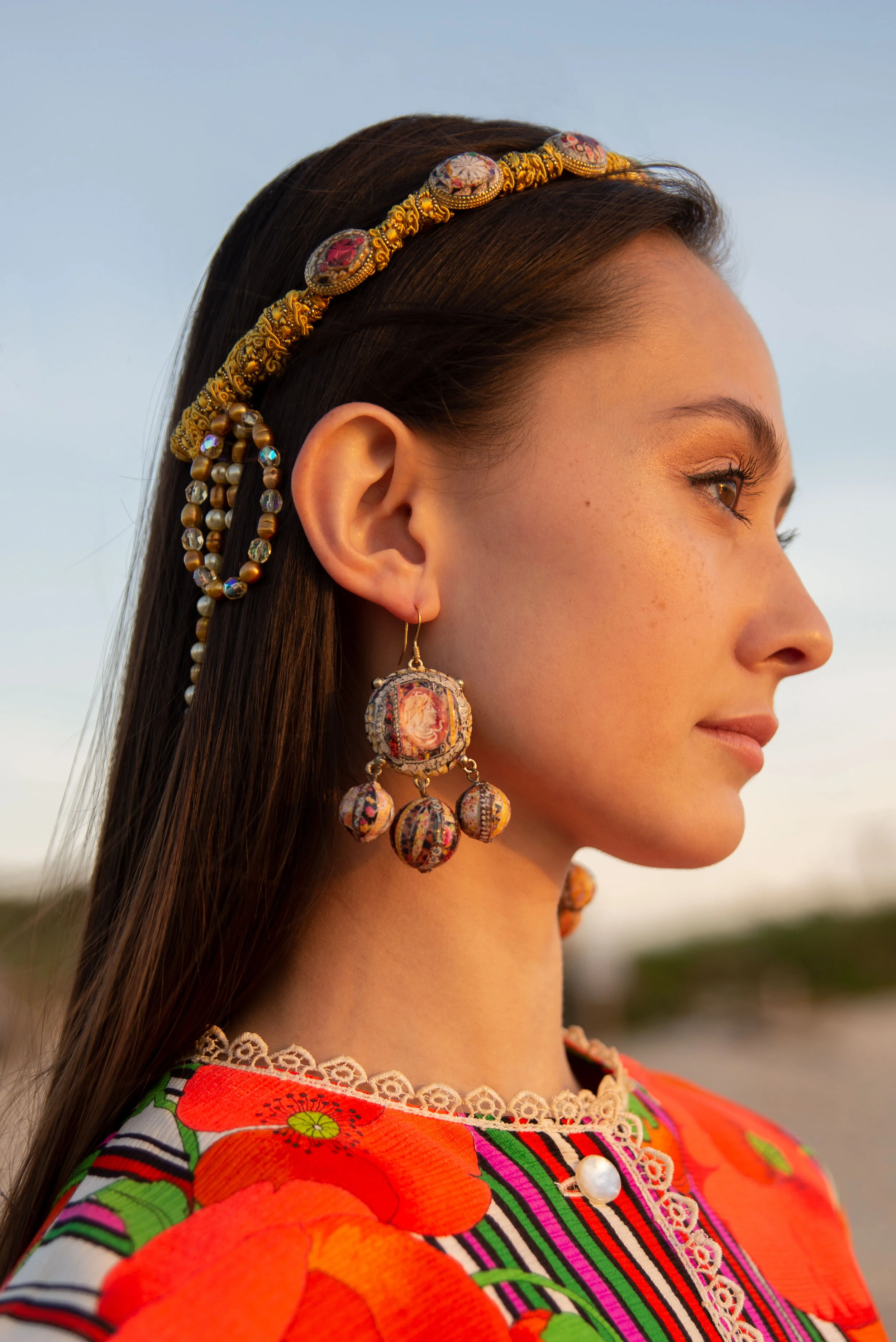 cameo-earring-headband-beach-02.jpg