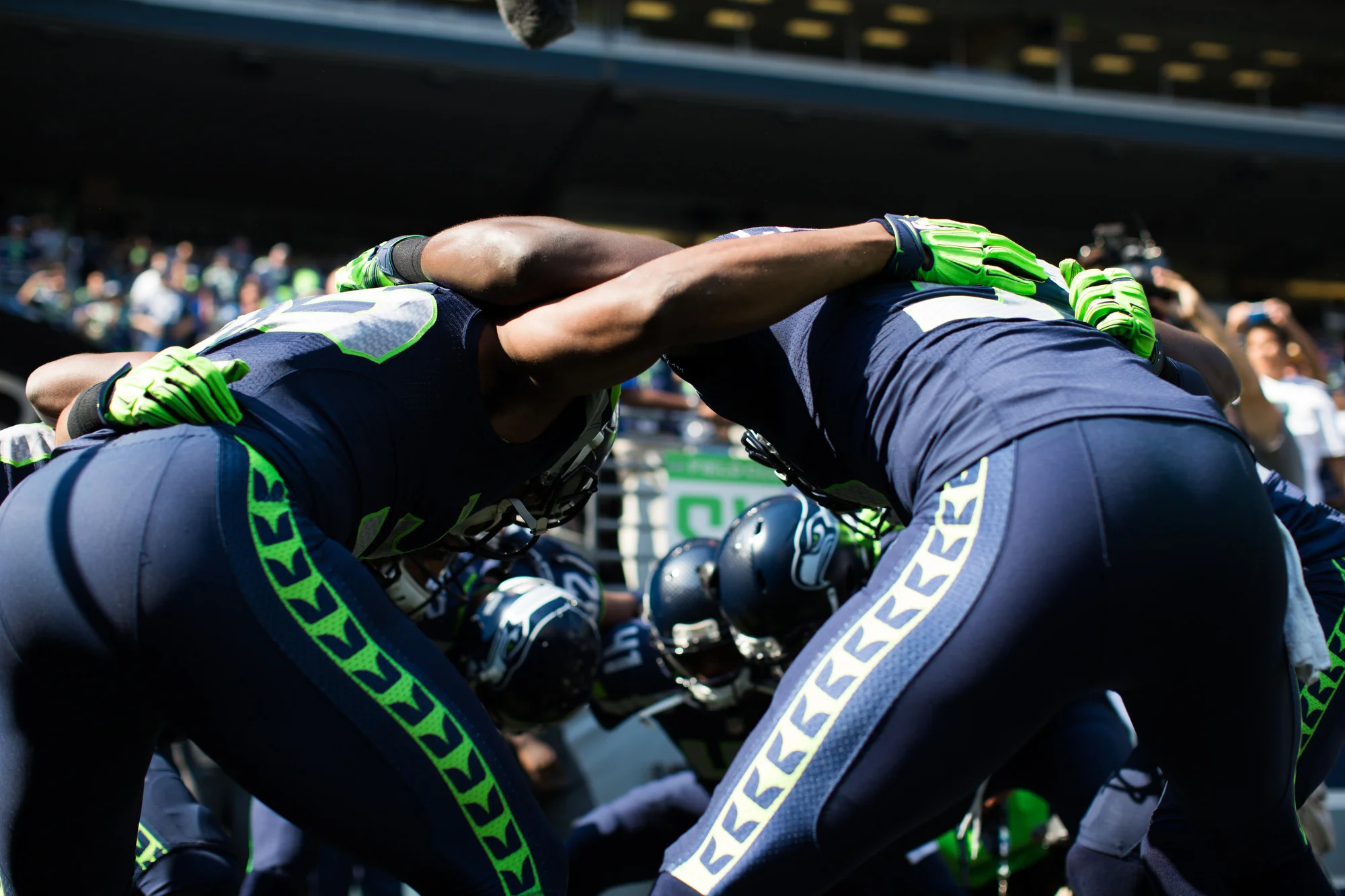 hawks broncos-5-2.JPG