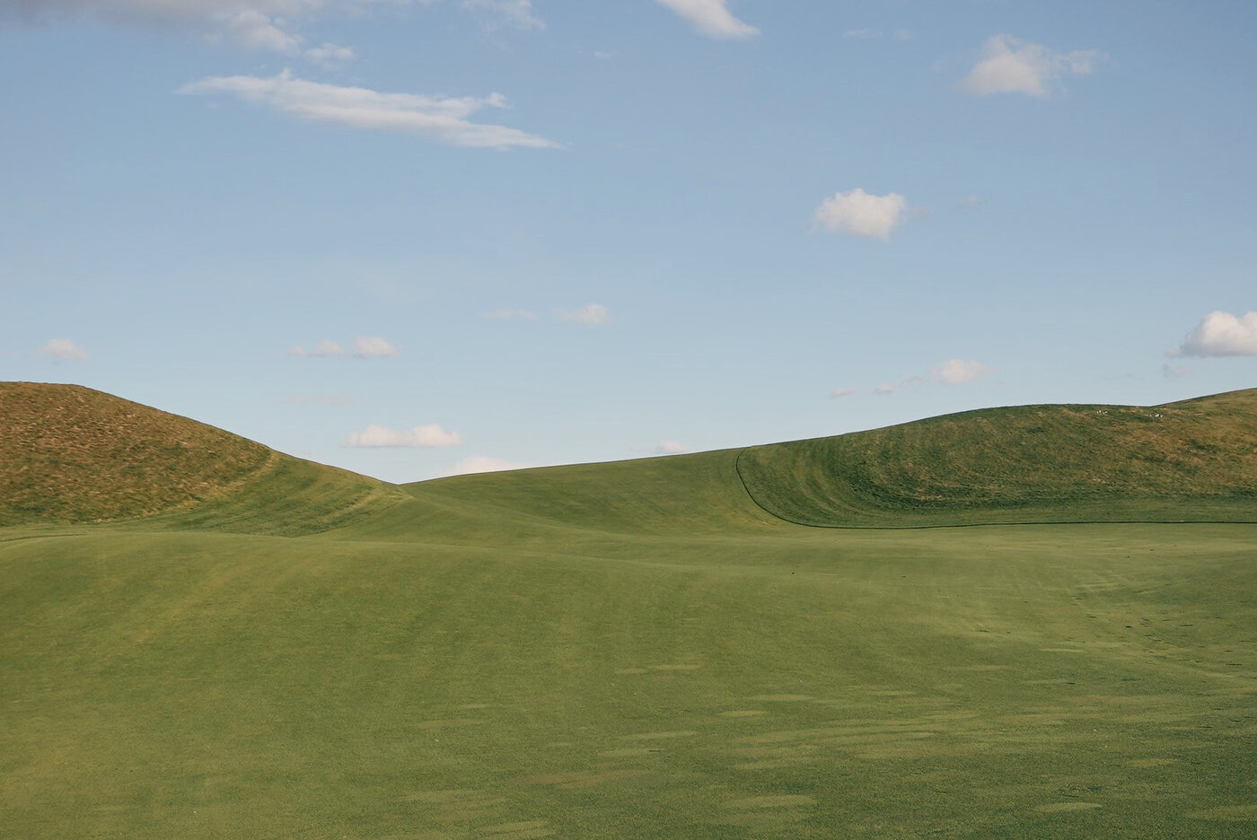 Rolling Hills of the 14th at Erin Hills
