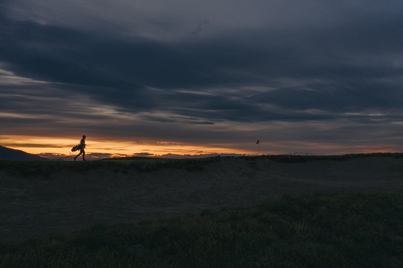 Walking the 17th at Gamble Sands