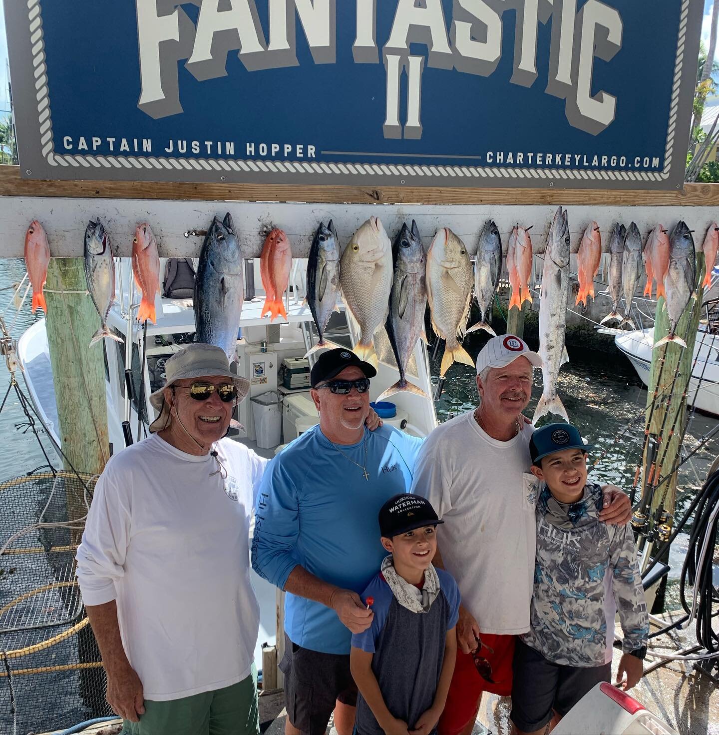 Lots of action for the boys on their half day with #fantasticII. Mixed bag of tuna, snapper, and porgy. 

&bull;#GUARANTEEDFISH 
&bull;
&bull;
#porgy #tuna #snappers #offshore #keylargo #flkeys #charterboat #busdriver #waterpark #mm💯 #november #verm