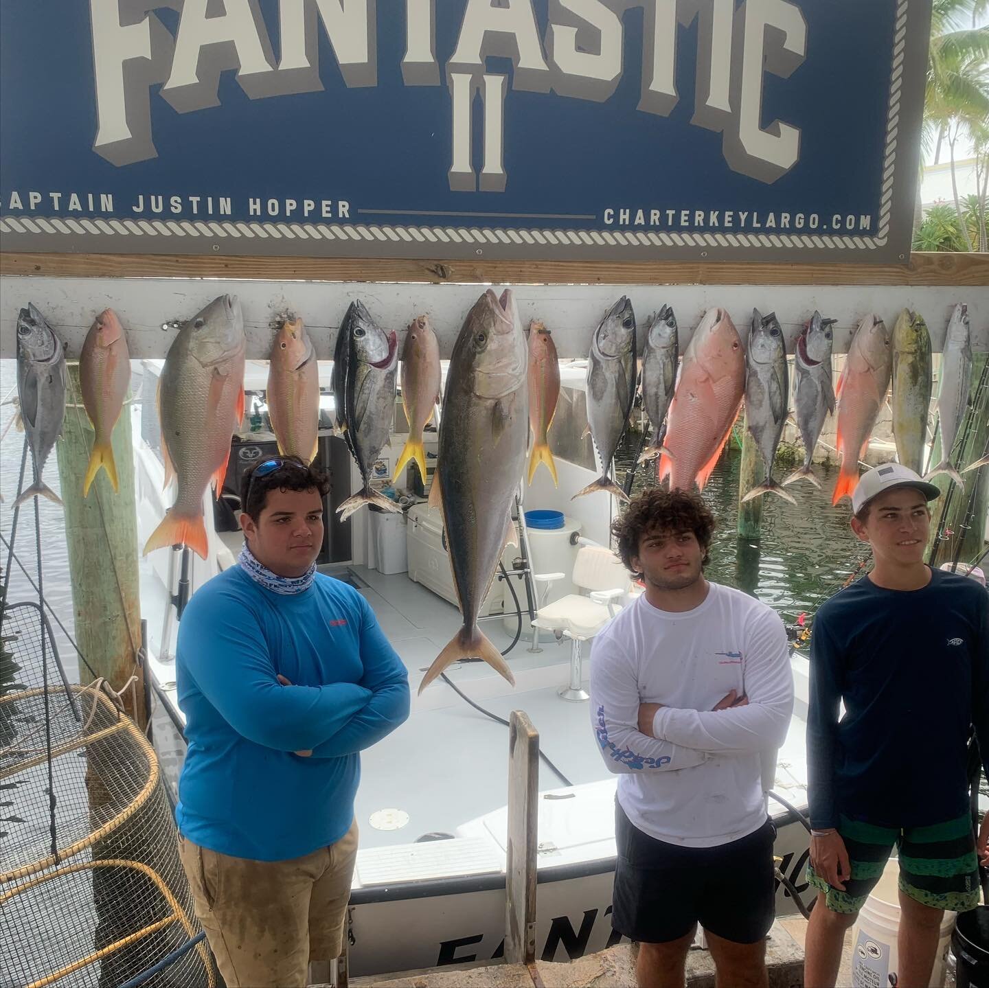 Pablo and his boys spent his birthday catching a nice mixed box of fish @feeding_frezey_fishin_ @seabass.fish 

&bull;#GUARANTEEDFISH 
&bull;
&bull;
#mahi #tuna #mutton #yellowtail #amberjack #offshore #keylargo #flkeys #charterboat #busdriver #water