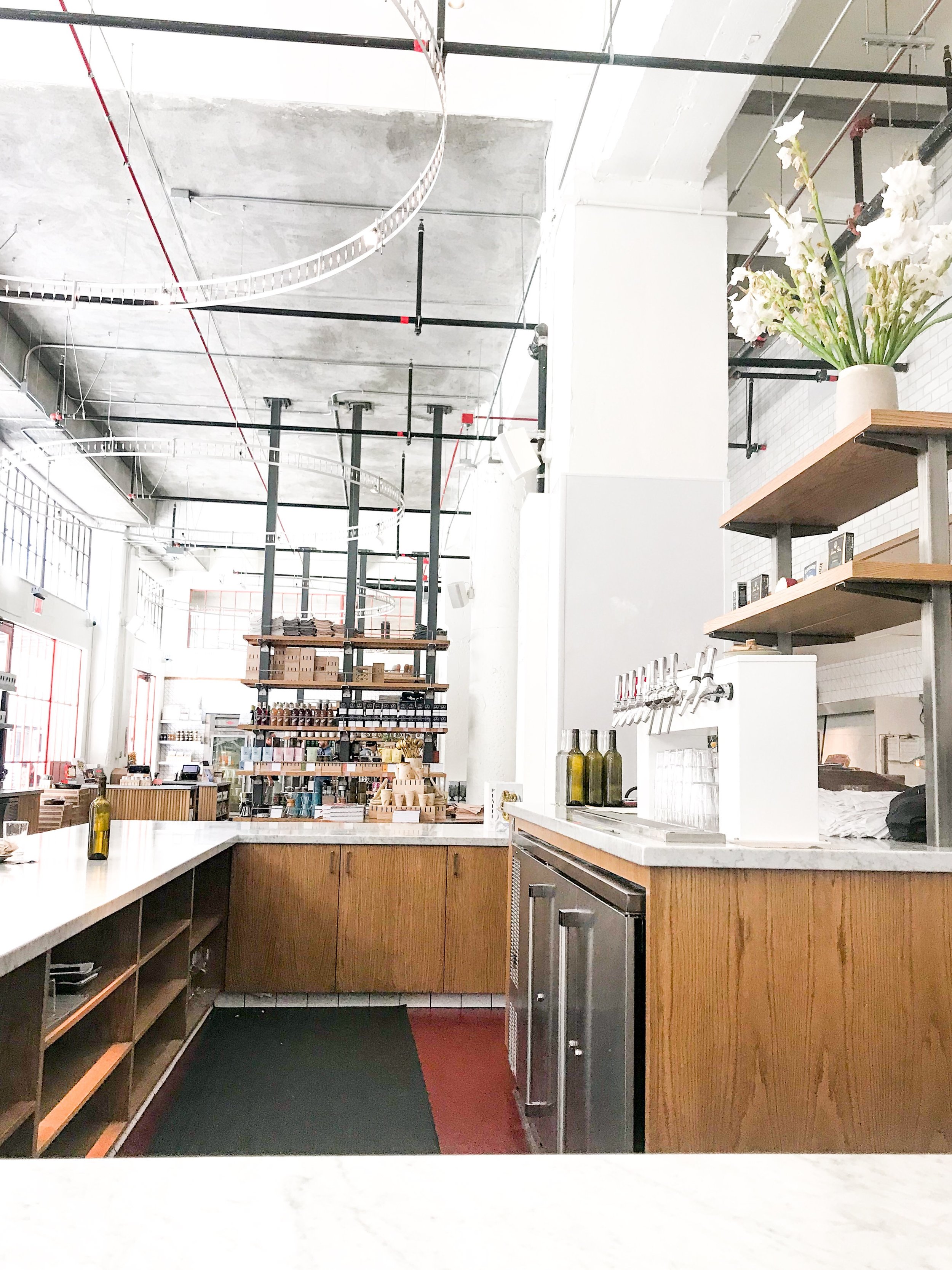  Lunchtime at Tartine Manufactory, ROW DTLA 