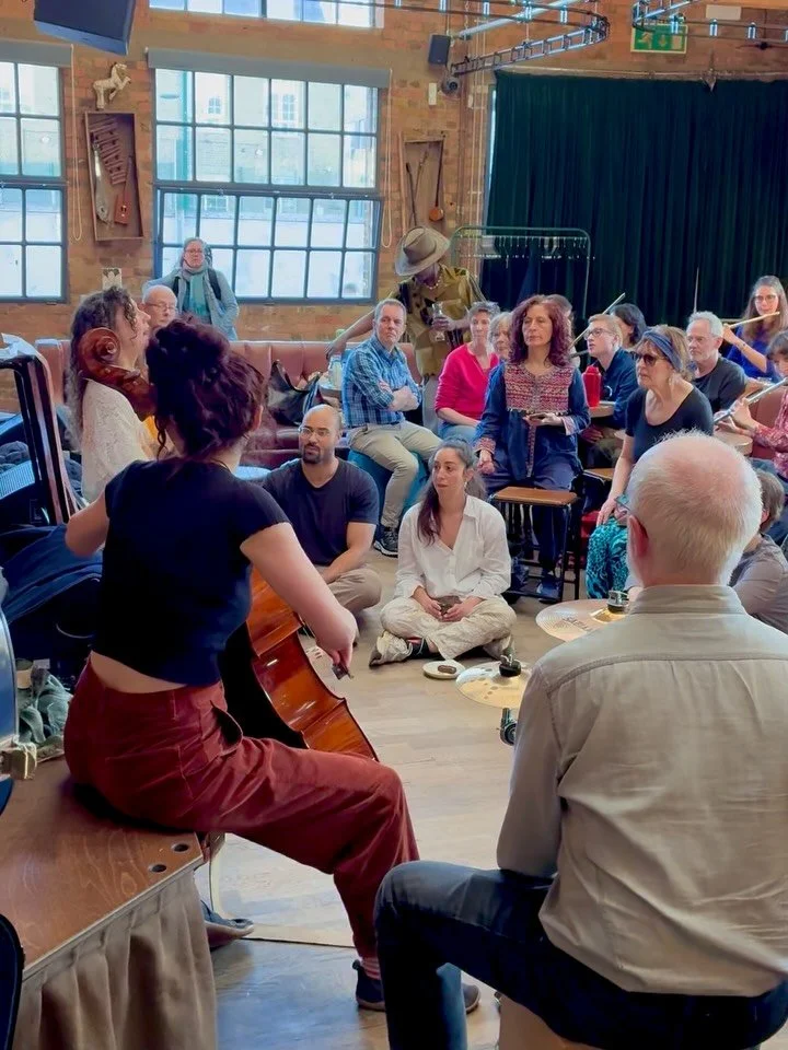 Yesterday&rsquo;s Flotsam at Jamboree &mdash; Thanks to the incredibly talented @yana.vlaeva for teaching us TWO Bulgarian folk songs in just an hour ☺️ And lots of love to everyone taking part in the sunny folk jam after! 

We&rsquo;re back at @jamb