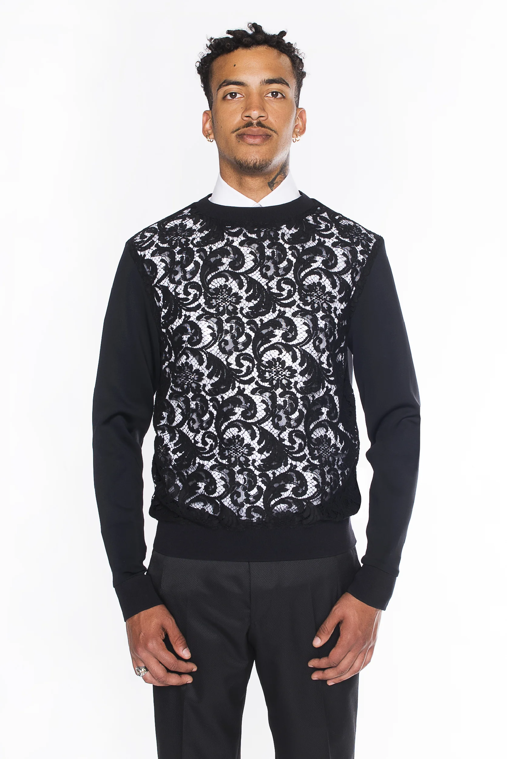 Sweat en dentelle - Noir devant