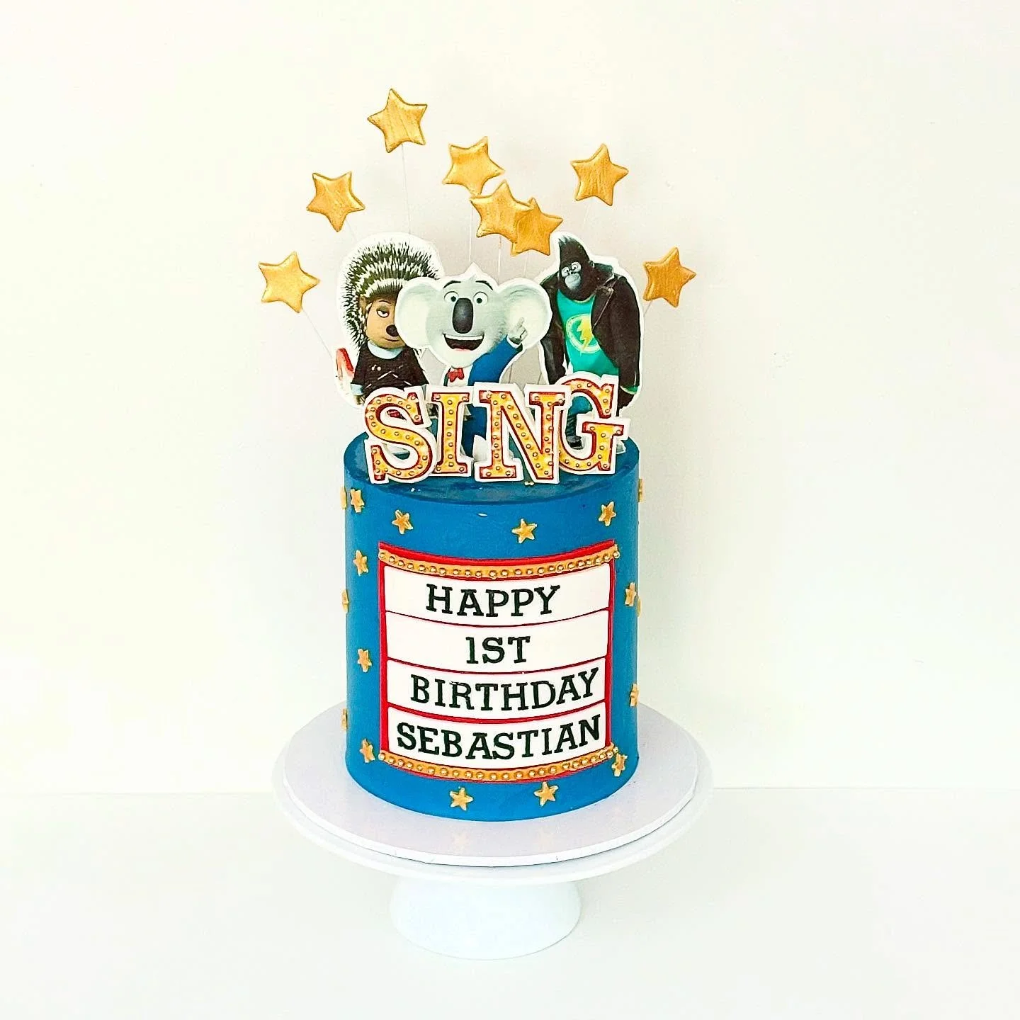 SING 🎤 
.
.
.
.
.
.
#cakesofinstagram #cakessydney #sydneybaker #cakedesign #sydneycakes #sydneynorthshore #cakeoftheday #cakesofsydney