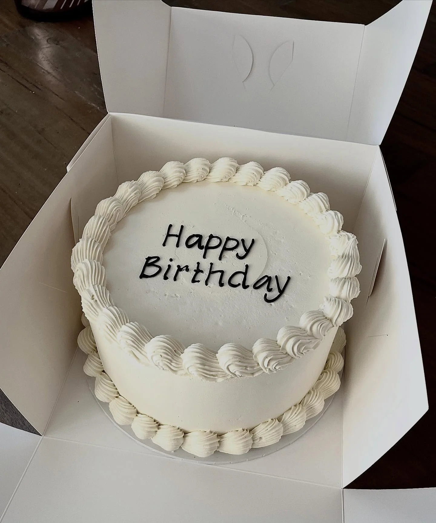 HBD 🎂 
.
.
.
.
.
.
.
#cakesofinstagram #cakessydney #sydneybaker #cakedesign #sydneycakes #sydneynorthshore #cakeoftheday #cakesofsydney