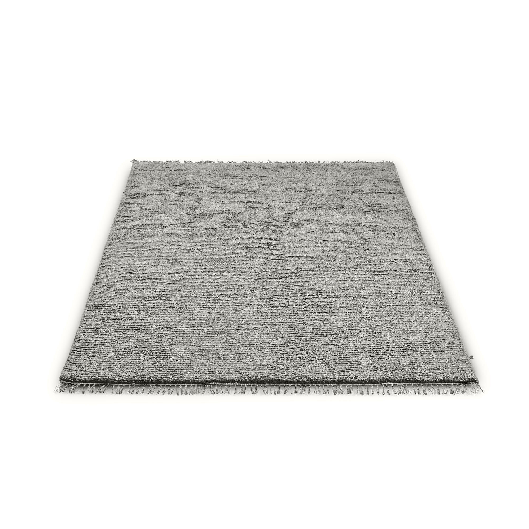 Squarespace__0016_Lama carpet 170x240 cm light grey.jpg