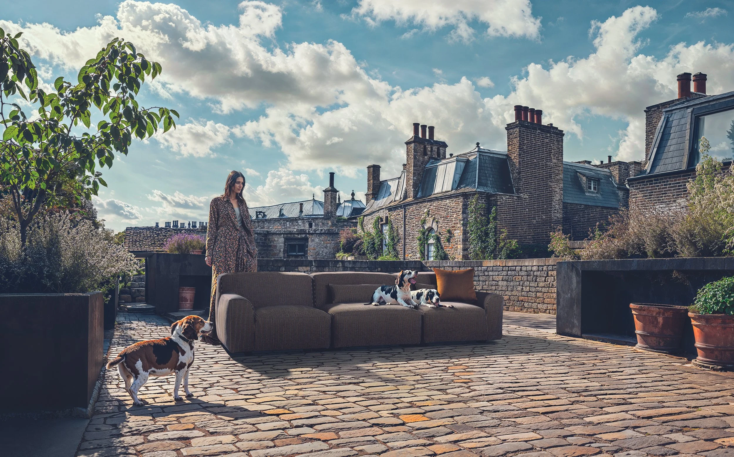 Ares sofa 288x96 cm Roth 24 AD PHOTO 2025-26 London WEEKLY.jpg