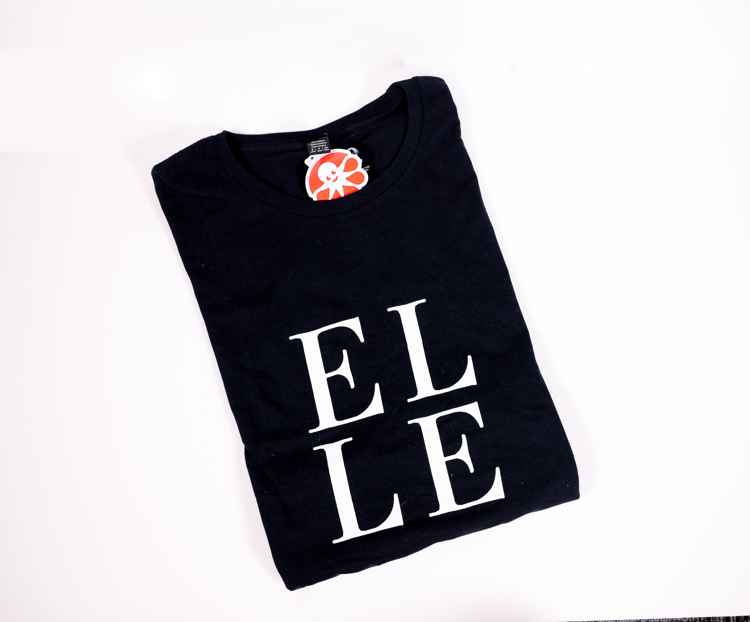Elle Tee.png