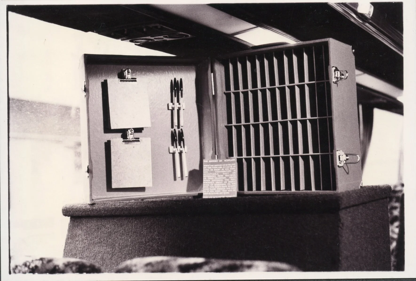 photo b&w1012.jpg