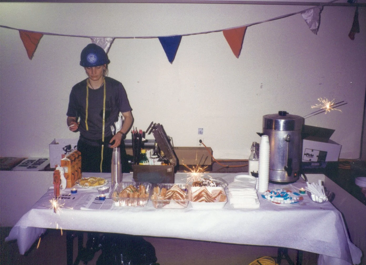 sect-cafe8.jpg
