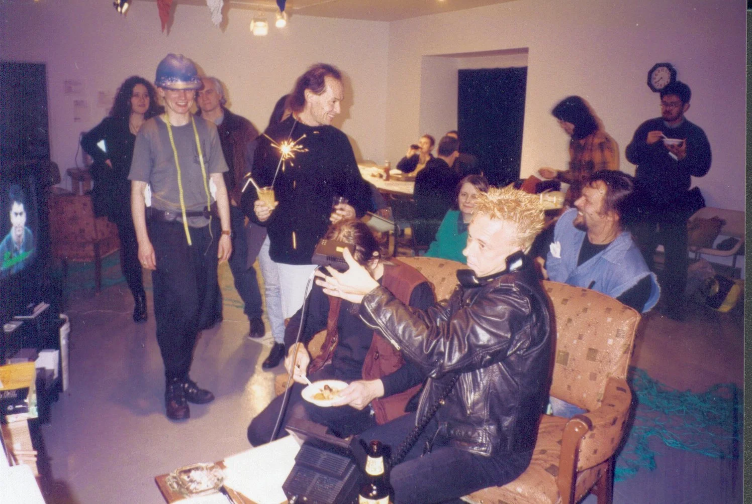 sect-cafe2.jpg