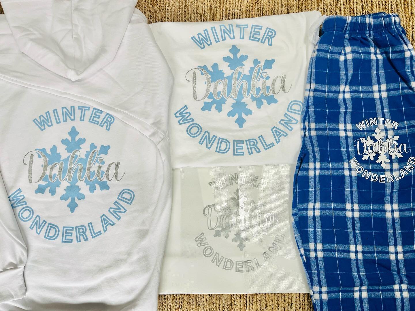 SNOW FUN! ❄️⛄️🌨️
&hellip;..when your last name is Winter, there&rsquo;s only one way to go🥶
@outoftheboxny design +collab 
#hoodies #tees #flannels #winter #wonderland #snowfun #letitsnow #snowday #snowfall #winterfashion #winterwonderland #mitzvah