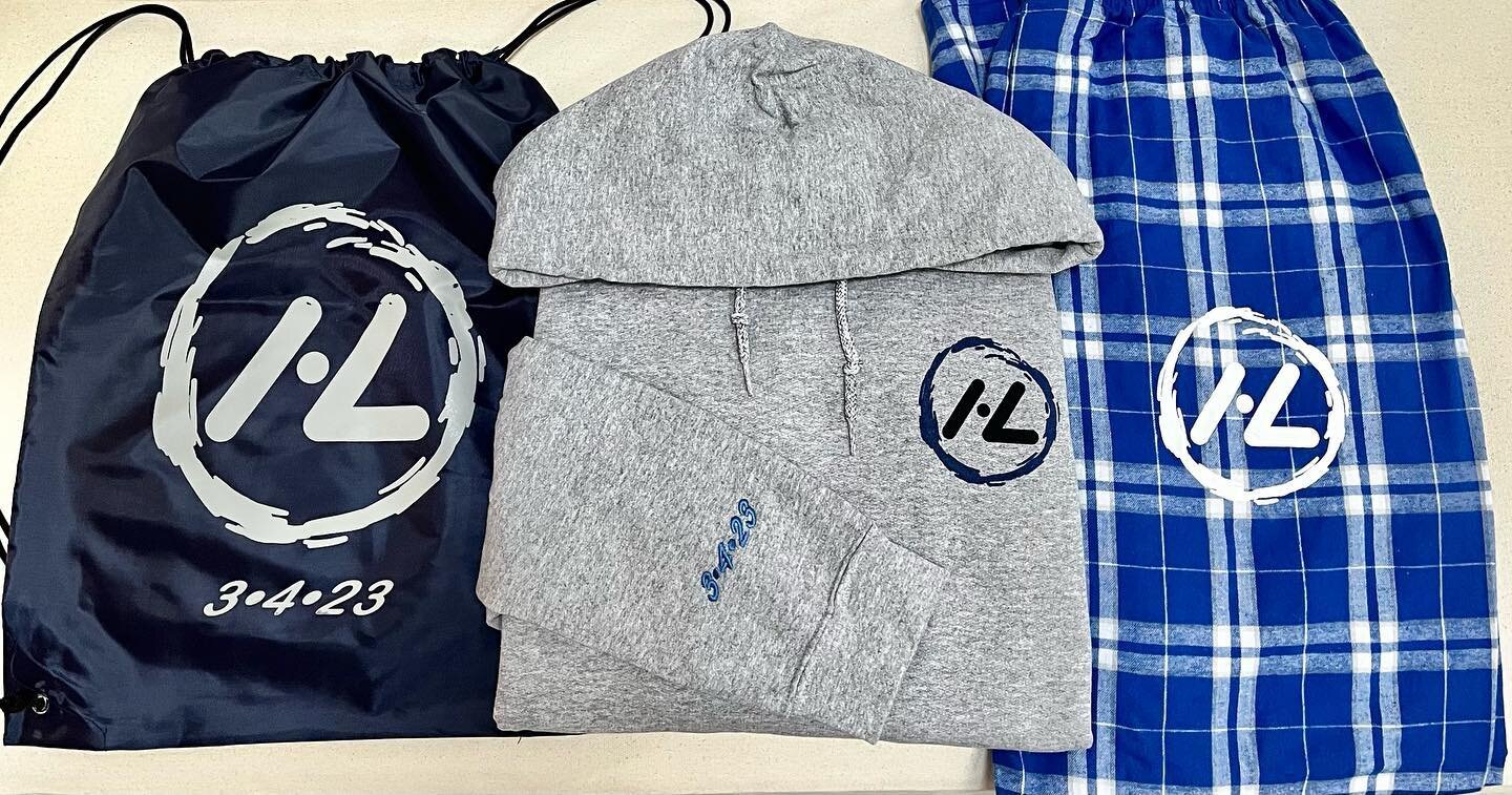 Simply the Best:  Embroidery + Screen Printing Combo 🙌🙌🙌
#swag #swagbag #hoodies #flannels #bags #slides #mitzvah #spring #events #logos #custom #blue #corbinstyle