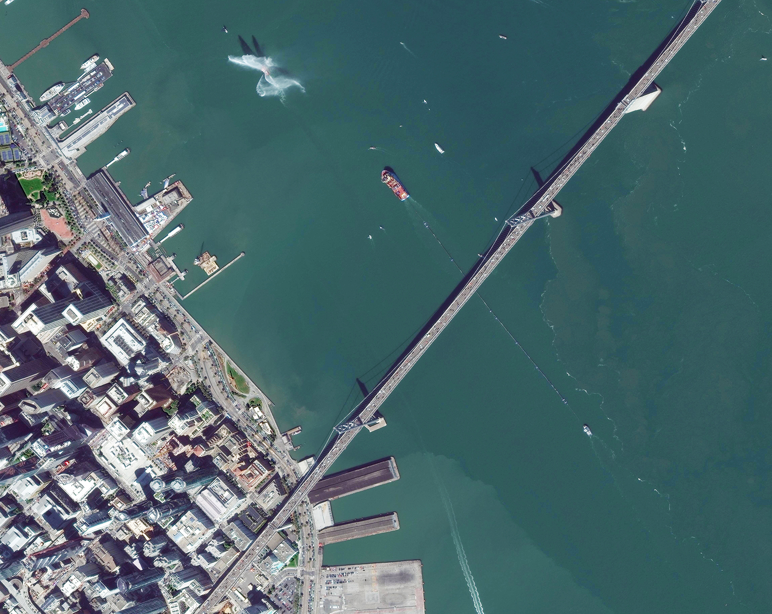 Image courtesy of Digital Globe 9/8/18. Coordinates 37.79N, 122.39W.