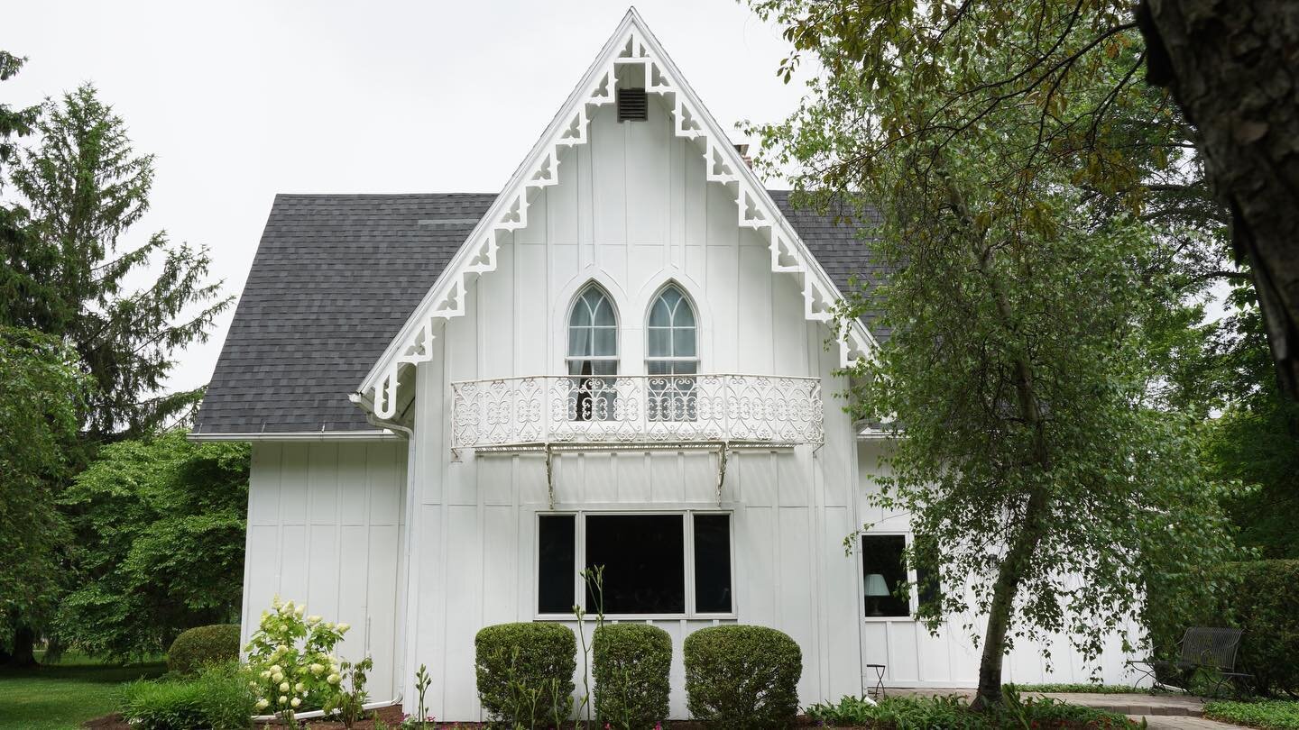 The Gingerbread House in Yellow Springs c. 1850
The Carpenter Gothic, also known as Rural Gothic, is a North American home style that evolved from Gothic Revival architecture (1840-1880). Gothic detailing can be seen in the steeply-pitched roof line 