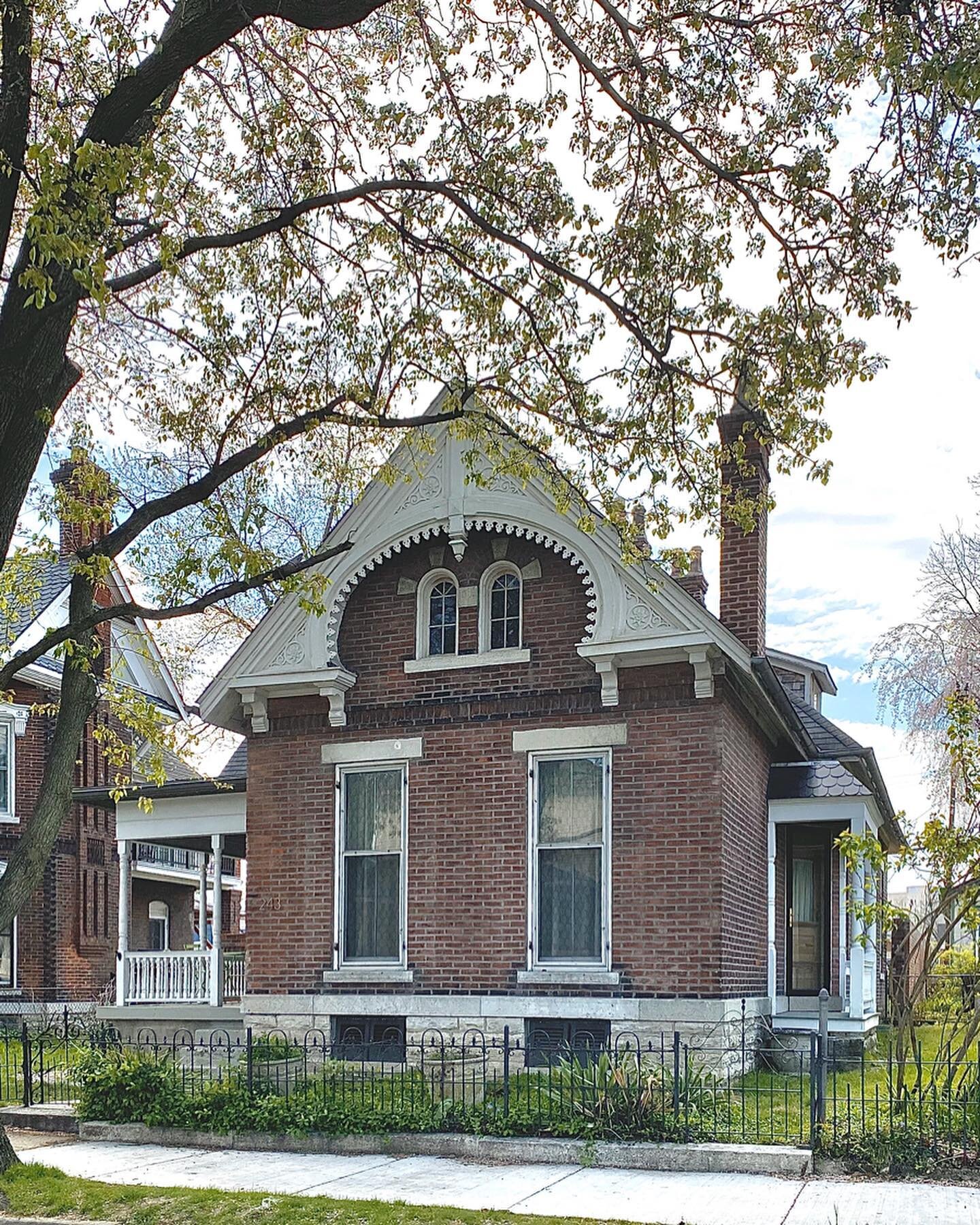 An 1886 Victorian cottage with gingerbread trim in South Park. 
The South Park neighborhood was platted in the mid-1800&rsquo;s and was originally known as &ldquo;Slidertown&rdquo; named after Dayton minister, Rev. Slider. In the 1880&rsquo;s Slidert