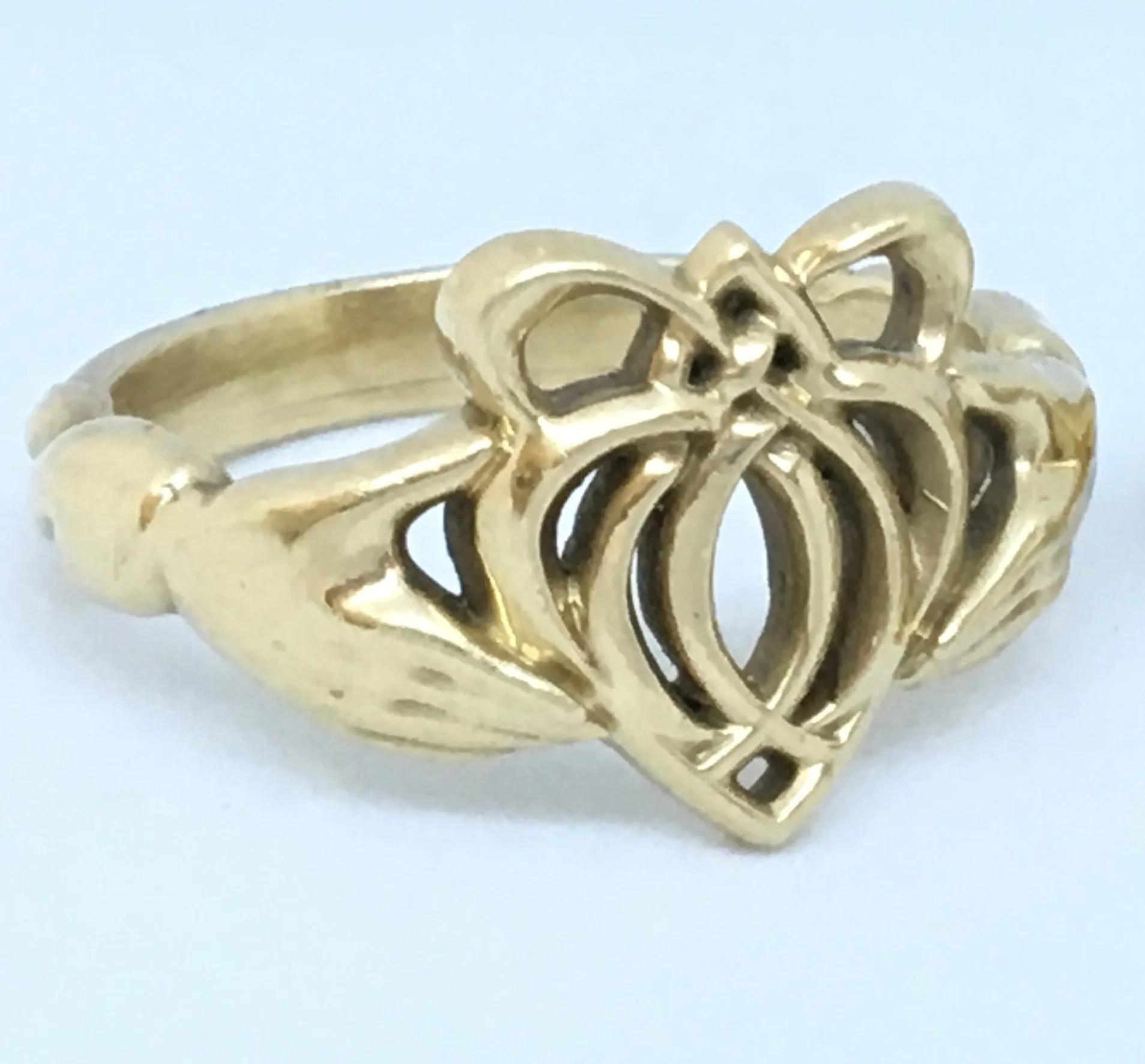 JVD Men's Claddagh Ring