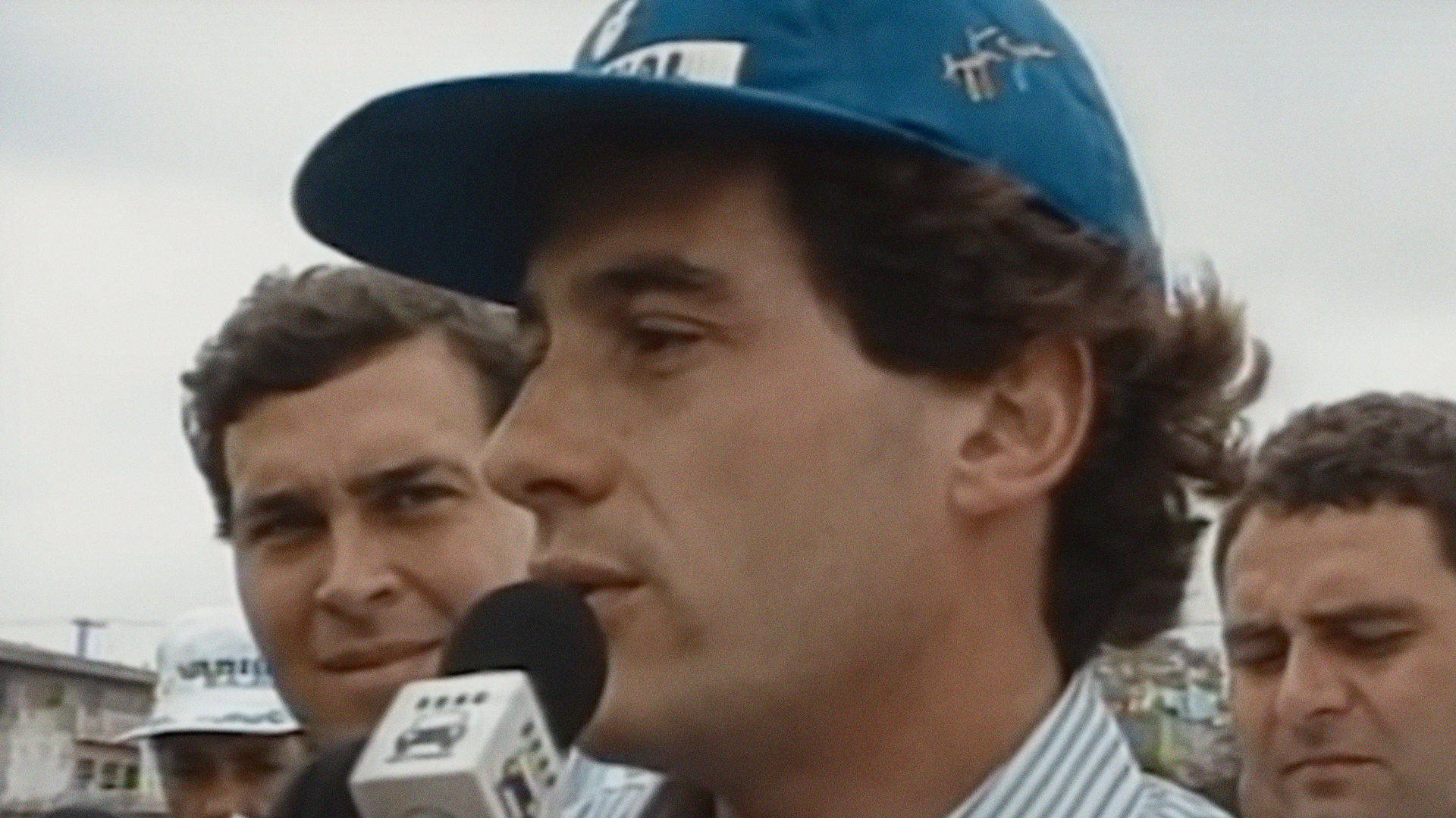 O Legado do S \\ Senna's Life Curve