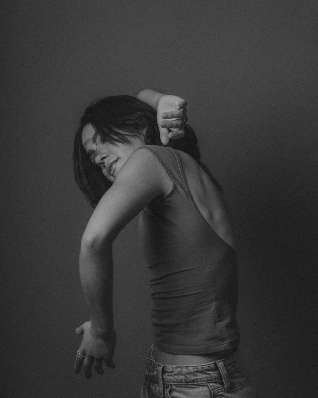 ‼️ POP UP ALERT ‼️

Int/Adv Contemp with Nadia! ❤️&zwj;🔥
@nadiadardano 

Mondays 10:30 am - 12:00 pm
April 13th, 20th, 27th, and May 4th

Join this contemporary phrase work class to explore:

🌟 Pathways to uncover authentic movement expression such