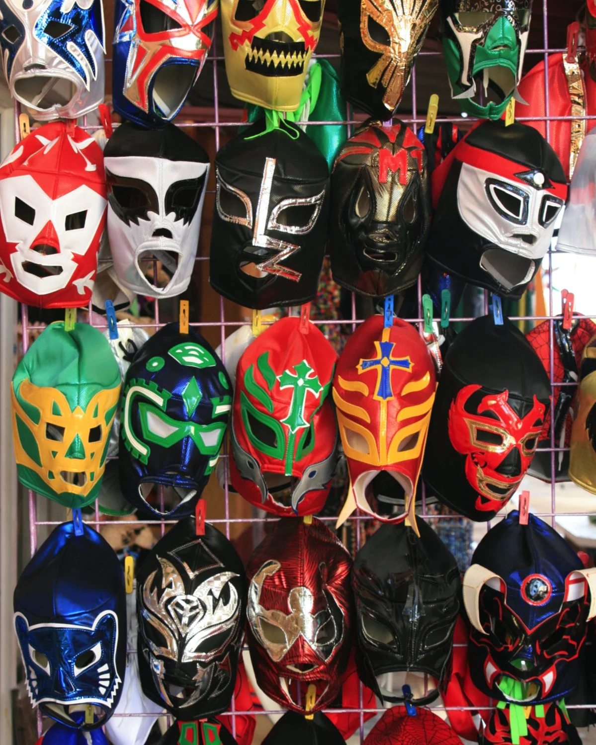 12 x 15 Mascaras.jpeg