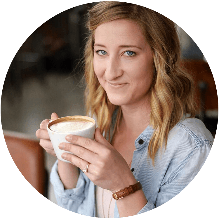 Pro Blogger Ashley Walterhouse.png