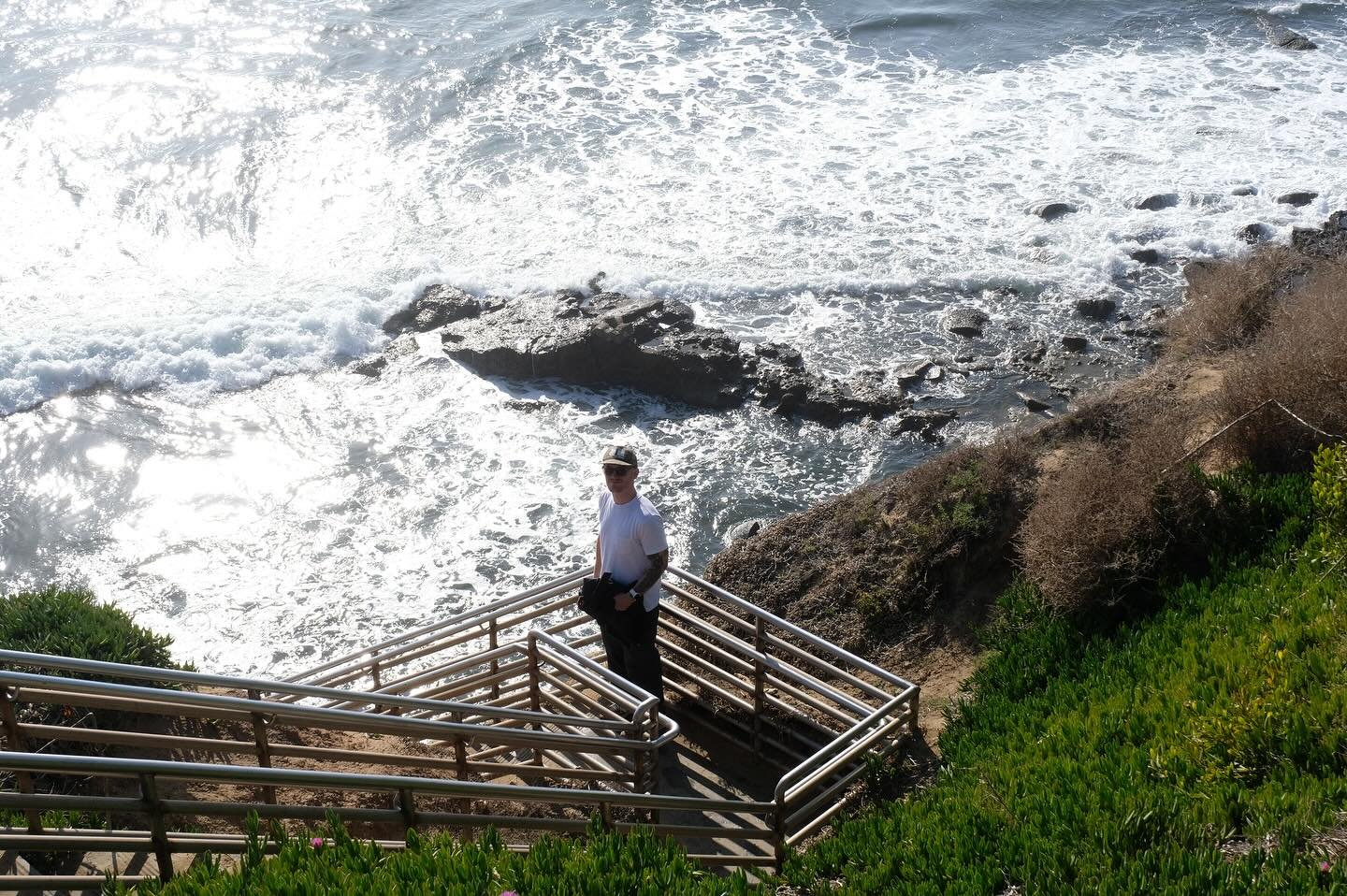 Jon in San Diego. 
Both straight out of camera.