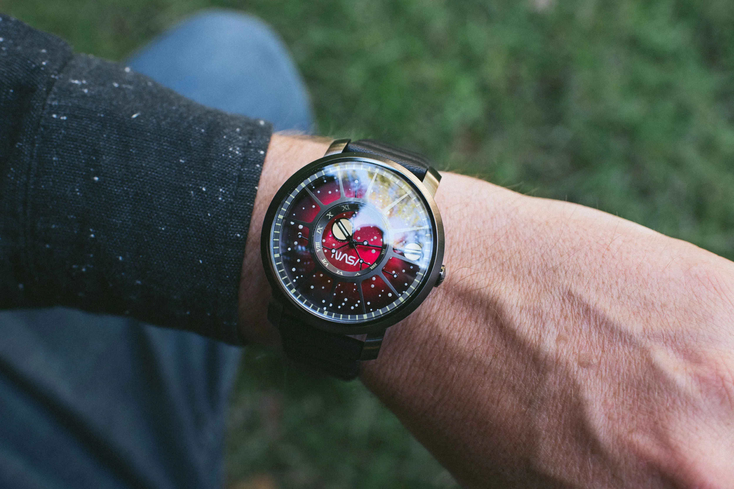 xeric-trappist-1-nasa-wrist-red-dwarf.jpg