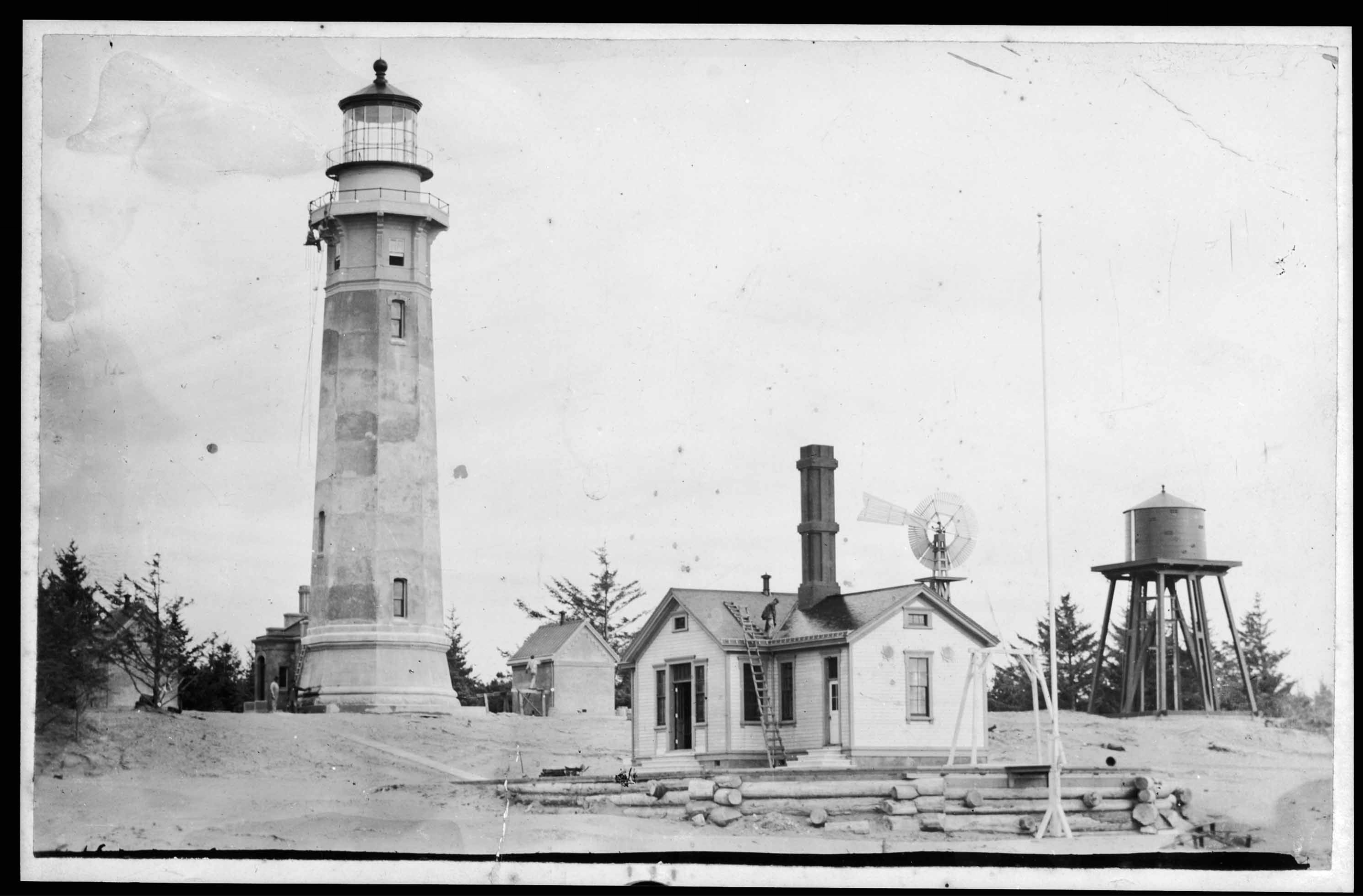 Westport lighthouse and fog station — 1898