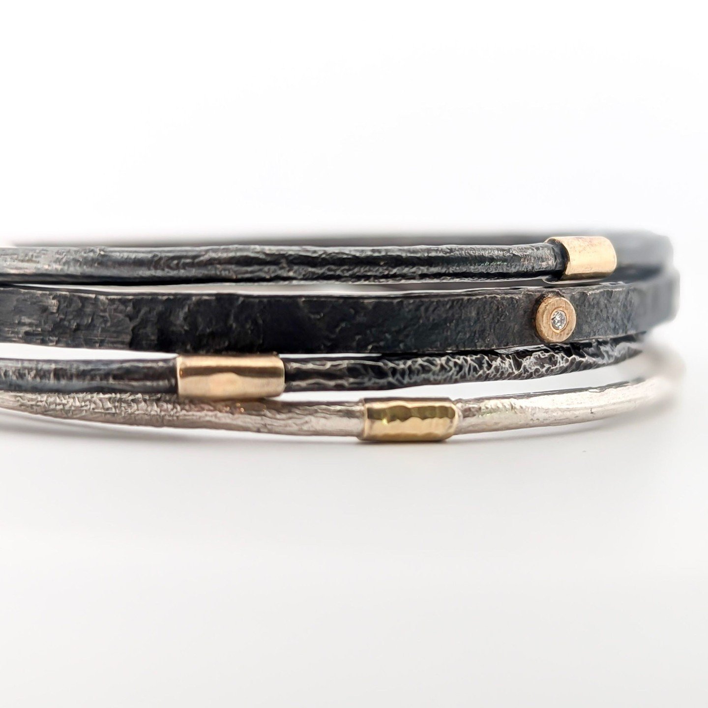 reticulated⁠
sola bangles clink softly⁠
sparkly friends on wrists⁠
⁠
I&rsquo;ve enjoyed this little winter getaway in SoFlo. I think it&rsquo;s easy to think about the very physical things you miss about warmer weather when you&rsquo;re in the dead o