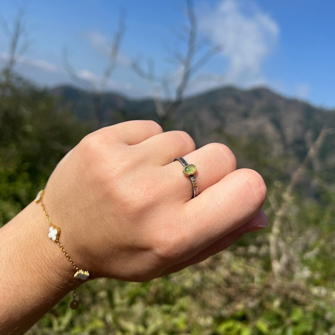 to answer questions ⁠
return to the beginning,⁠
and listen to earth⁠
⁠
A really special shot of one of our vesuvianite sola stackers with Mount Vesuvius in the background! This gemstone was first discovered here next to its namesake. Thank you to @sa