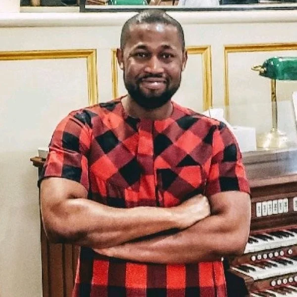Nnamdi Ezeanochie