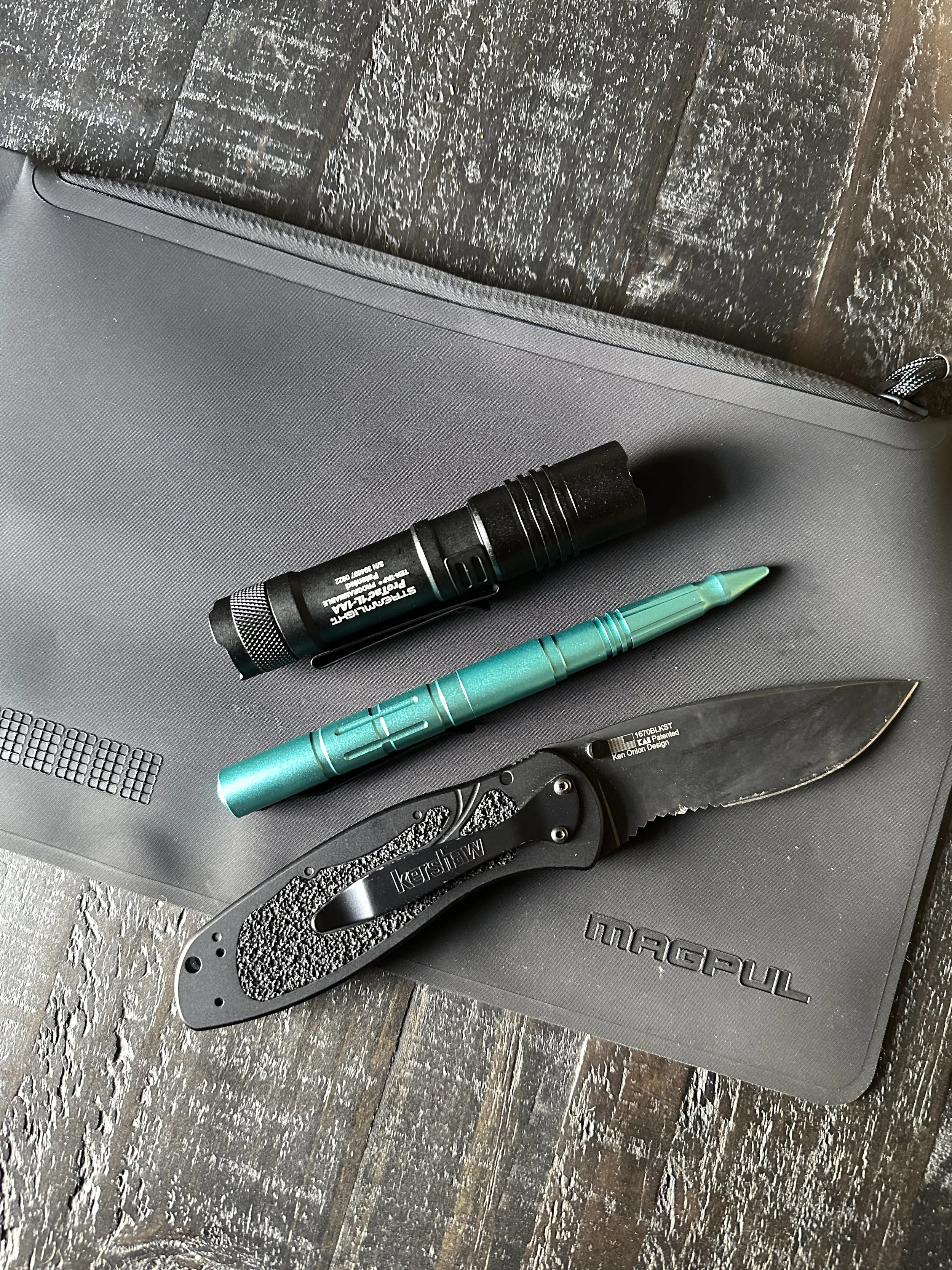 3 Reasons Women Need A Pocket Knife