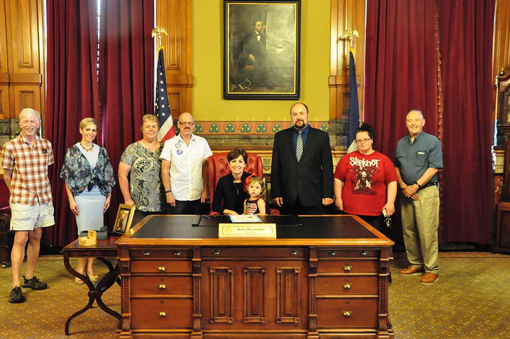 NDOR 2018 Iowa Signing.jpg