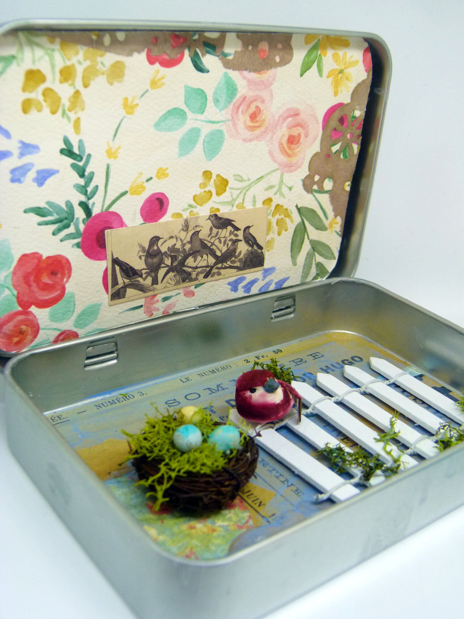 Altoid Tin, Repurposed, Gate and Nest — CATHY MICHAELS