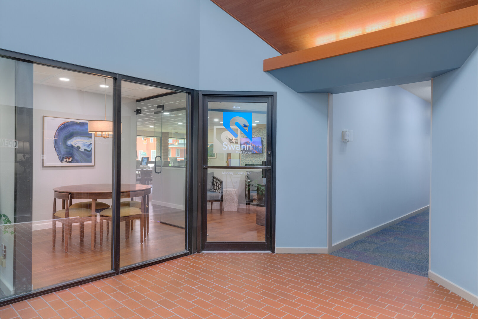 Office- main 5.jpg